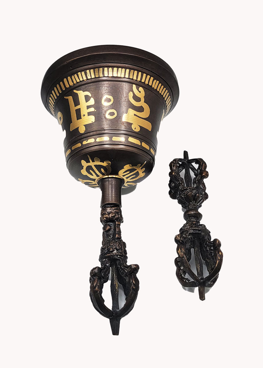 Om Mani Padme Hung Bell & Dorjee