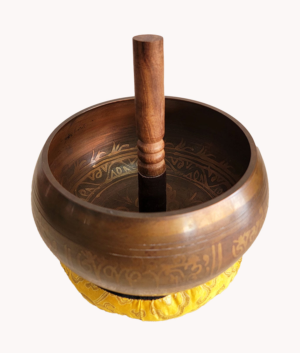 Large singing bowl