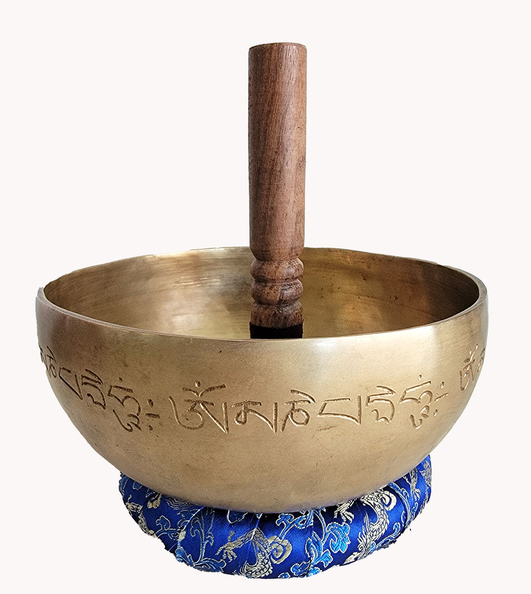Handmade engrave mani singing bowl