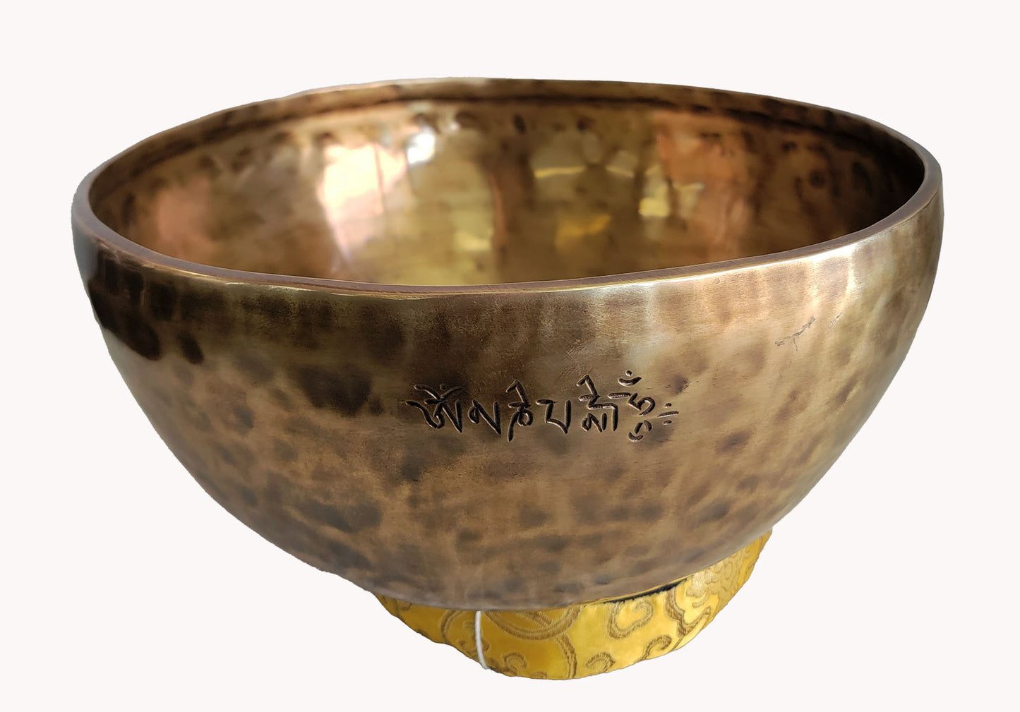 Handmade large singing bowl