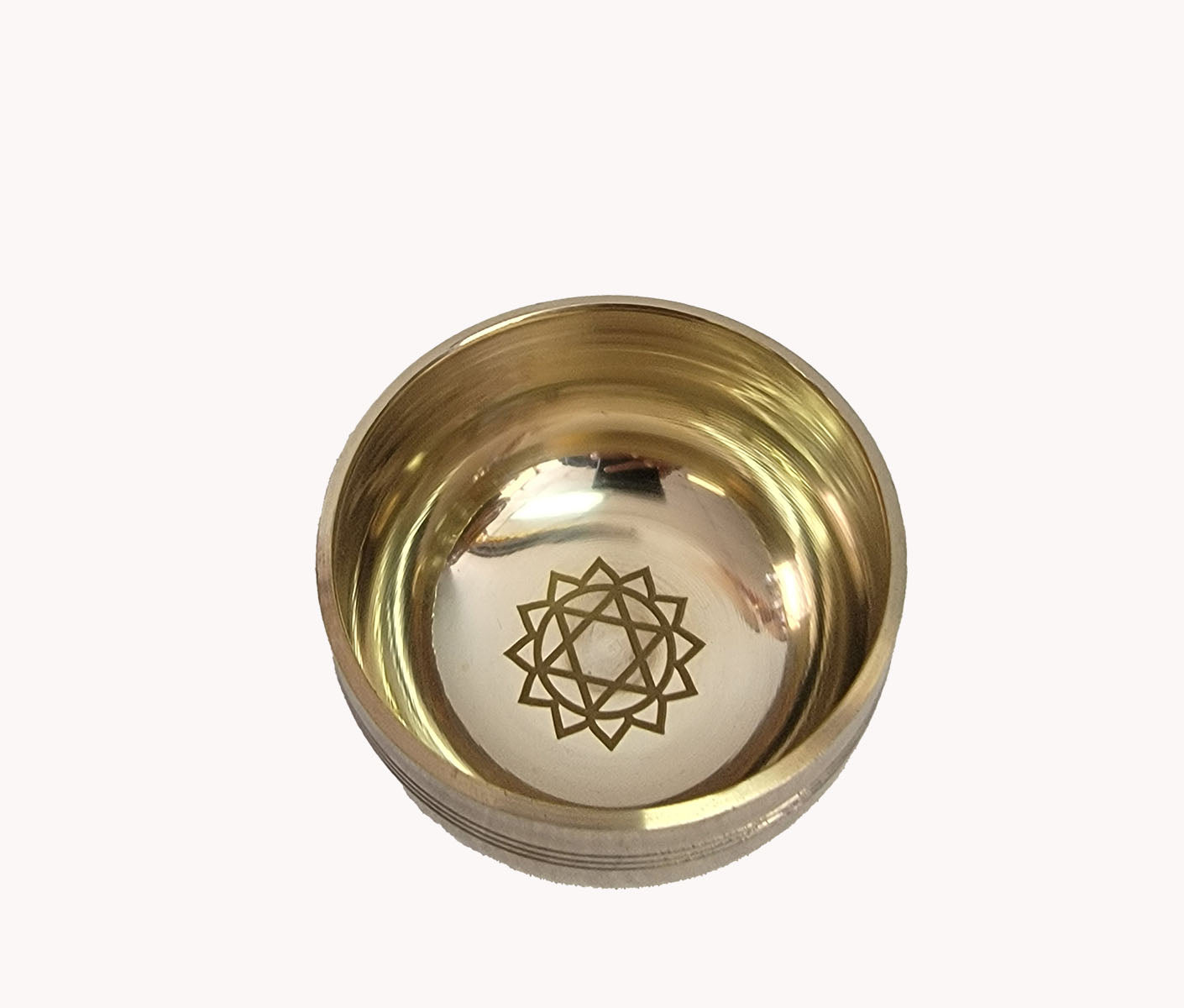 Heart chakra small singing bowl.