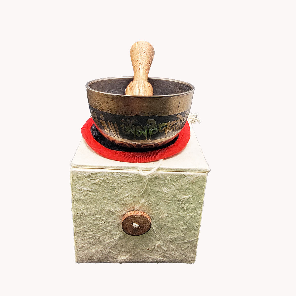 Gift box small endless knot singing bowl.